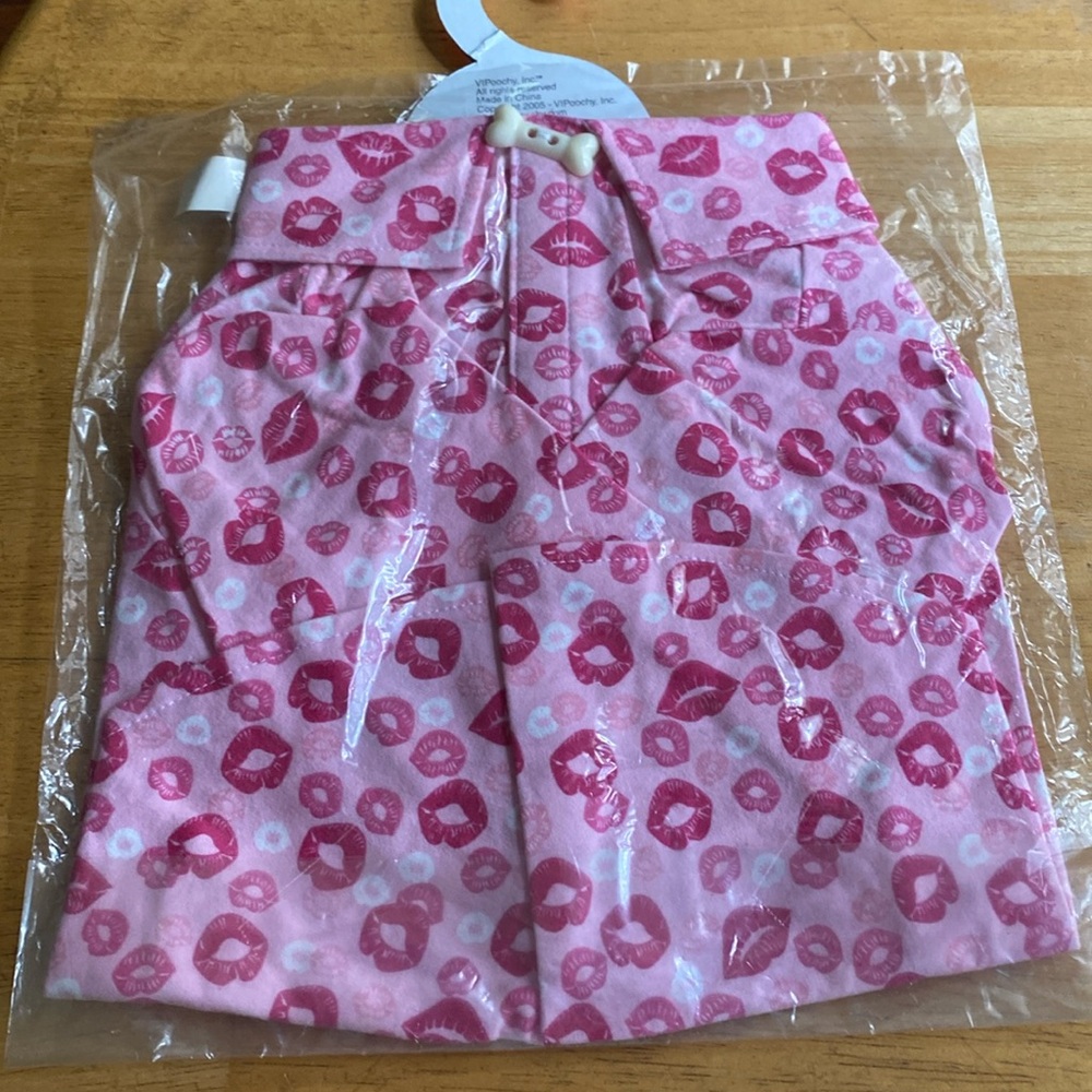 ! Vipoochy Poochy dog dress size L with lips new - Picture 2 of 11